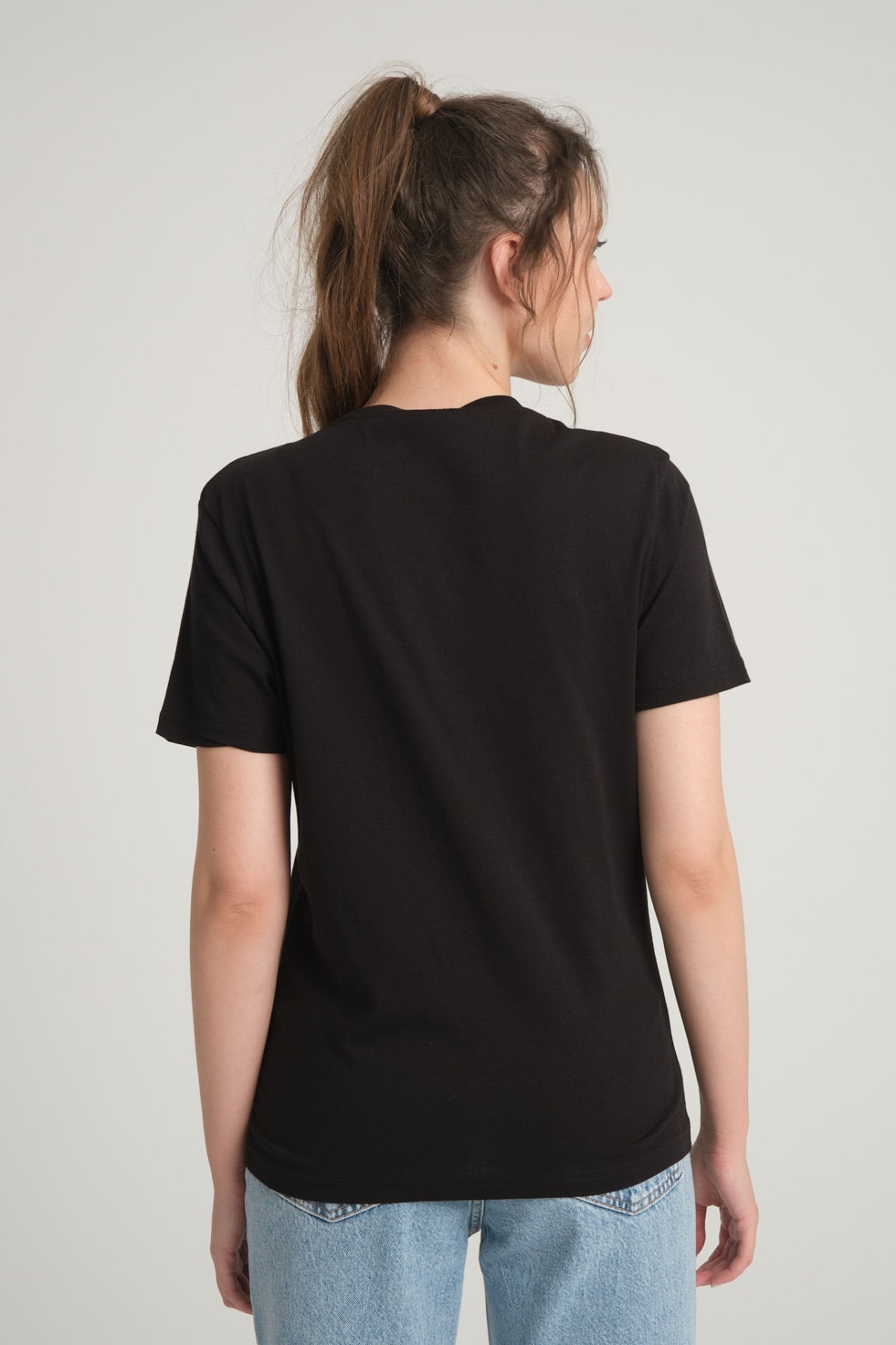 Women's Black T-Shirt with Göbeklitepe Print ''The Story of Snakes and Birds''