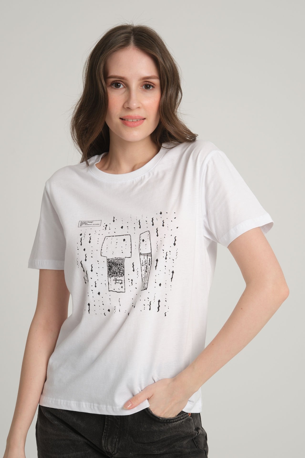 Women's White T-Shirt with Göbeklitepe Print "Serpent Column"