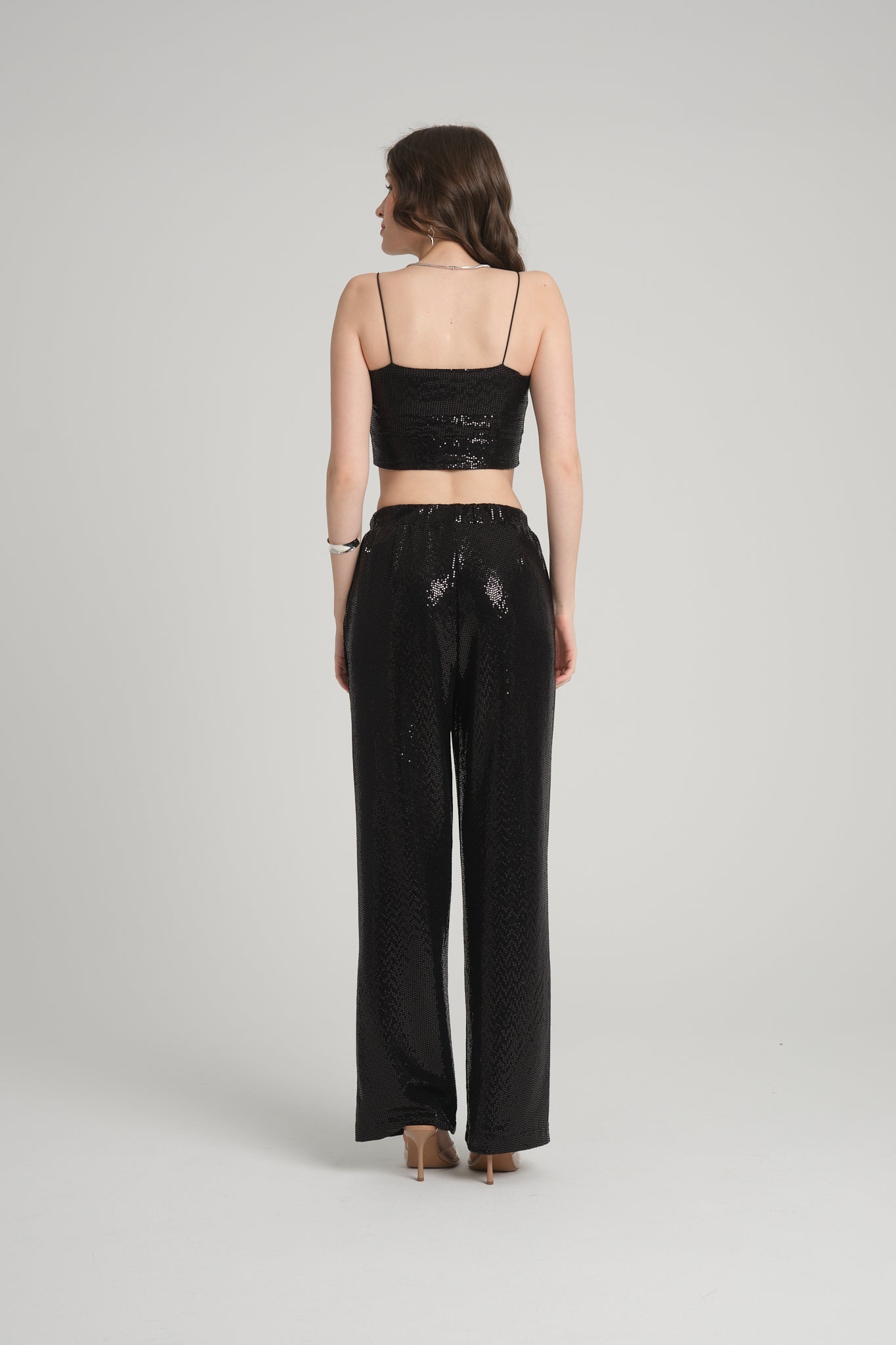 Siyah Pul Payet Askılı Crop Top